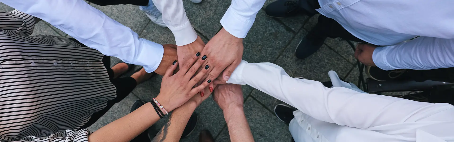 Die neue, individuelle Website von Bro Recruiting aus Berlin, optimiert für alle Geräte.