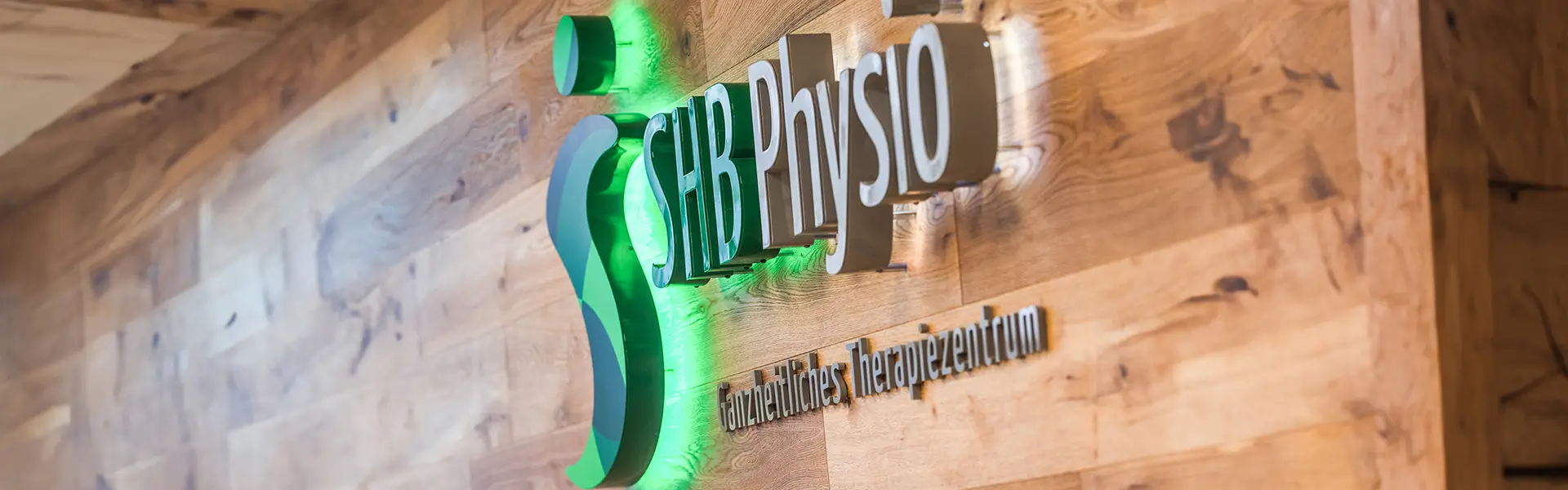 SHB Physio – Ganzheitliches Therapiezentrum mit modernen Behandlungsräumen.